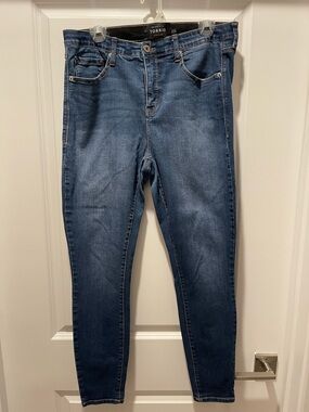 Torrid Sky High Skinny Slim Fit Jeans